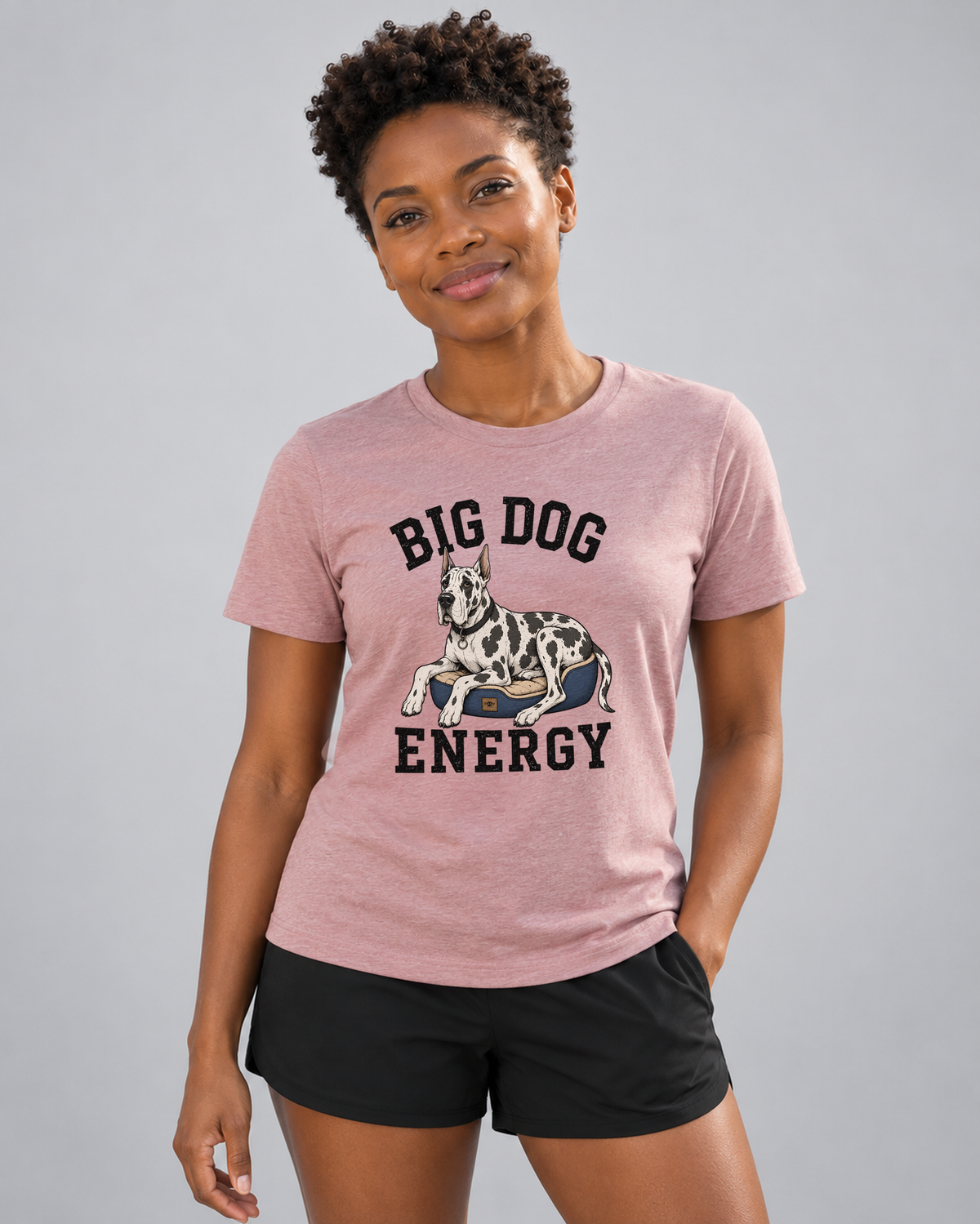 Brandy wearing the Boop Apparel Big Dog Energy Everyday T in Heather Orchid, studio front view